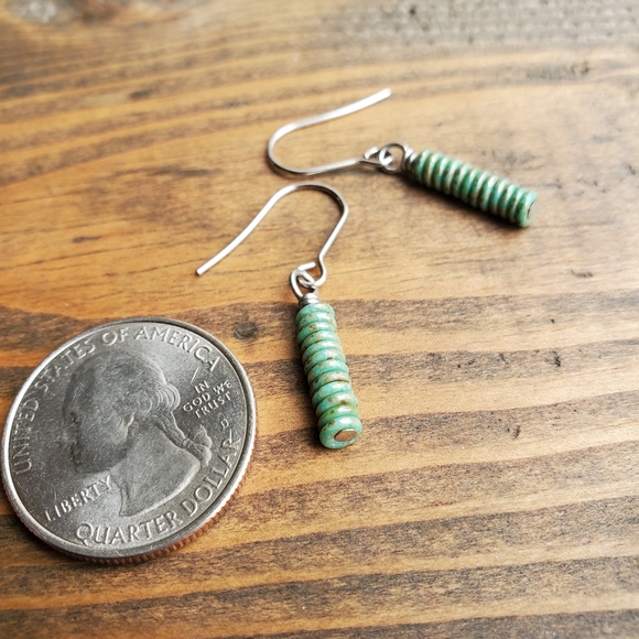 Handmade Minimal Picasso Glass Stacked Earrings - Picture 3 of 3